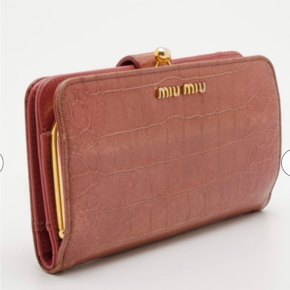 Miu Miu Pink Crocodile-Embossed Women's Wallet - Picture 2 of 13